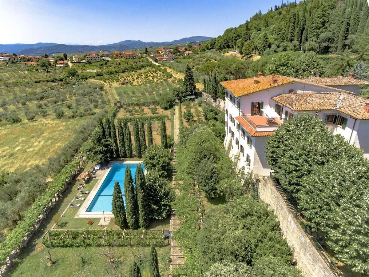 Villa Paterno Pelago 0*,  Italy